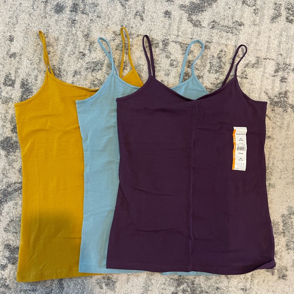 Women’s size medium scoop neck tank tops 3 together